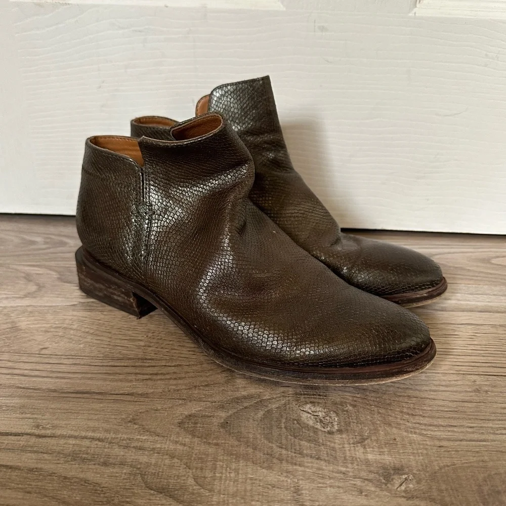 Sarto ankle boots